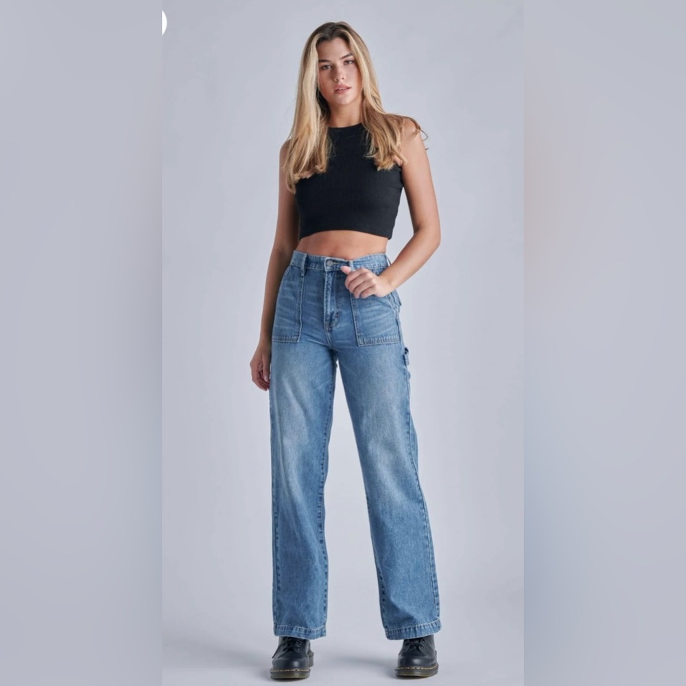 High rise crop Hidden carpenter jeans